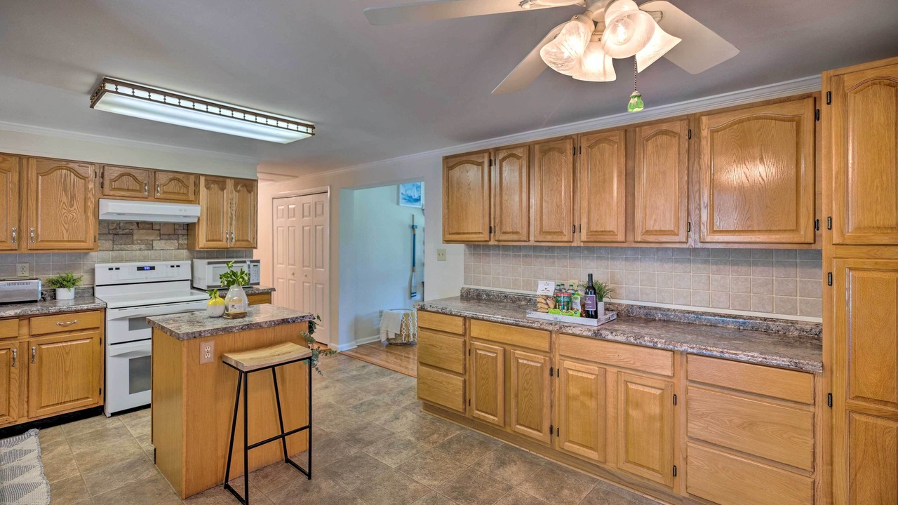 Photo of Kitchen in Reedville