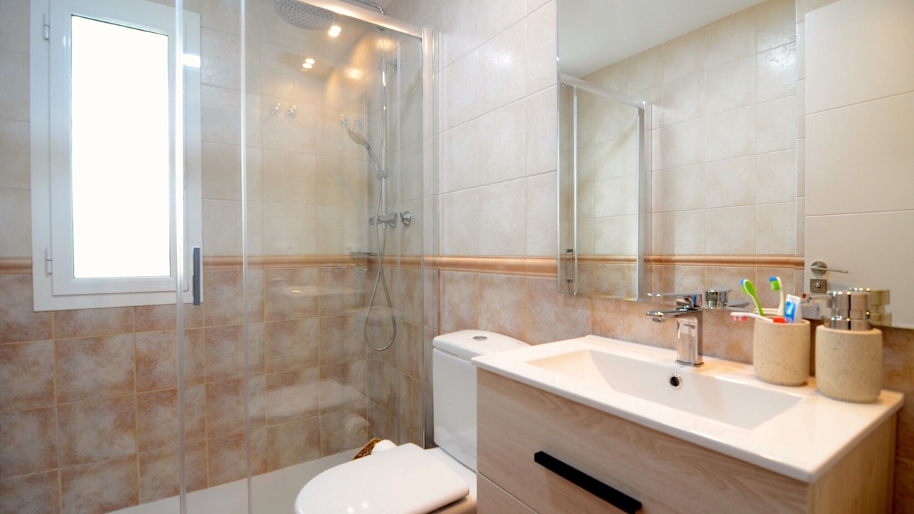 Photo of Bathroom in Pals
