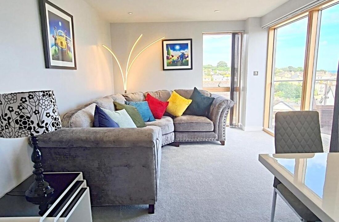 Photo of Livingroom in Teignmouth