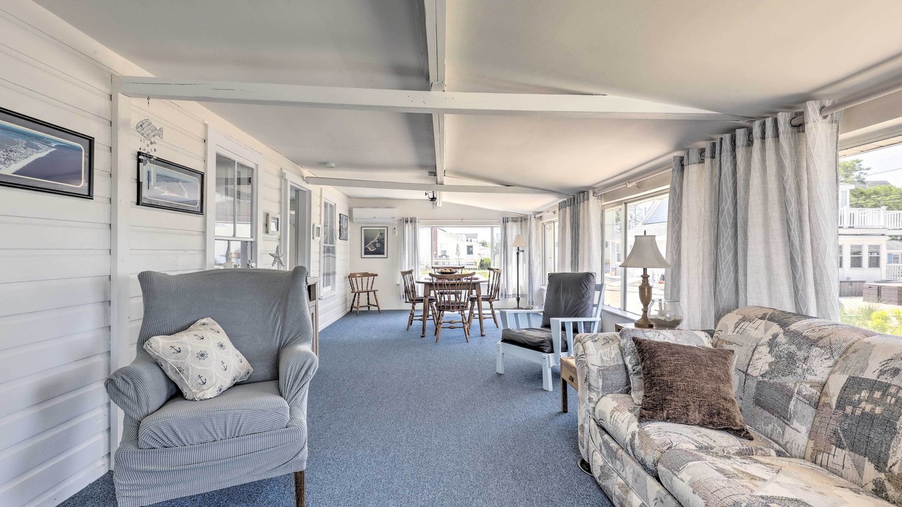 Photo of Livingroom in Newbury