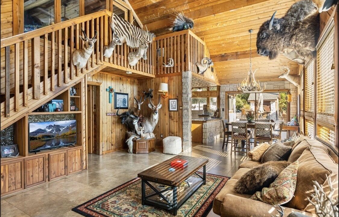 Photo of Livingroom in Tomball