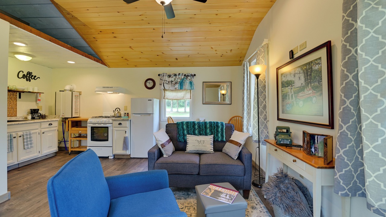 Photo of Livingroom in West Edmeston