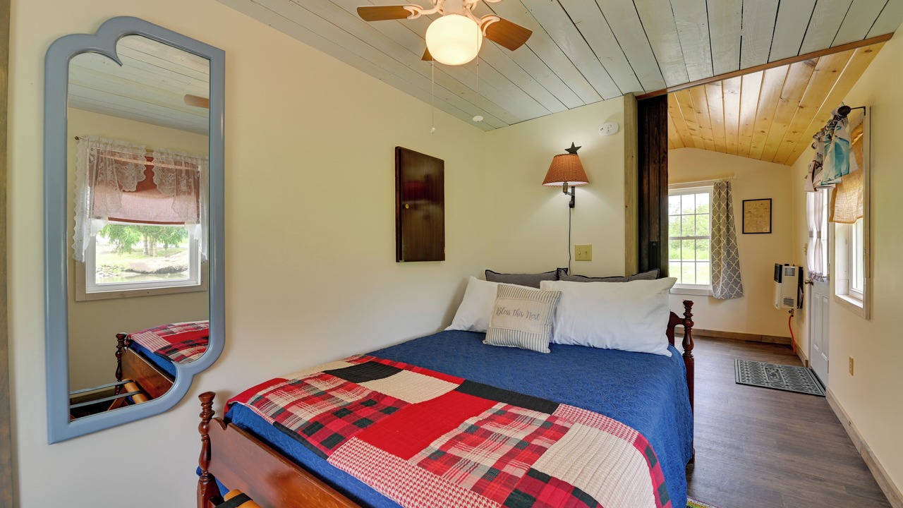 Photo of Bedroom in West Edmeston