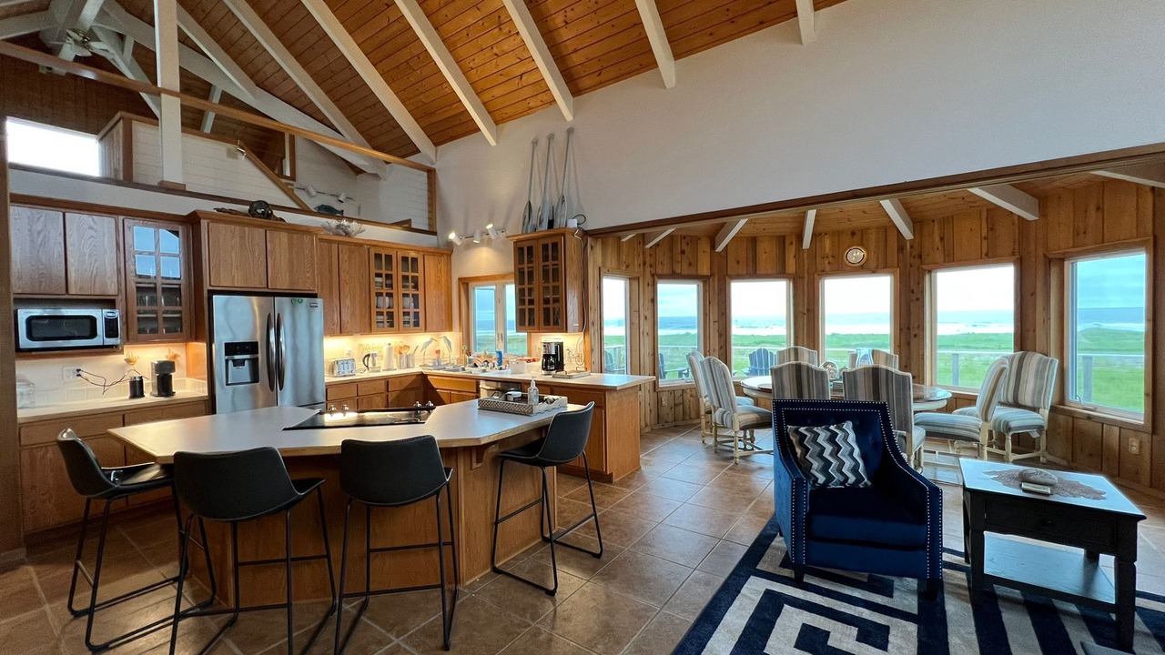 Photo of Kitchen in Cohassett Beach