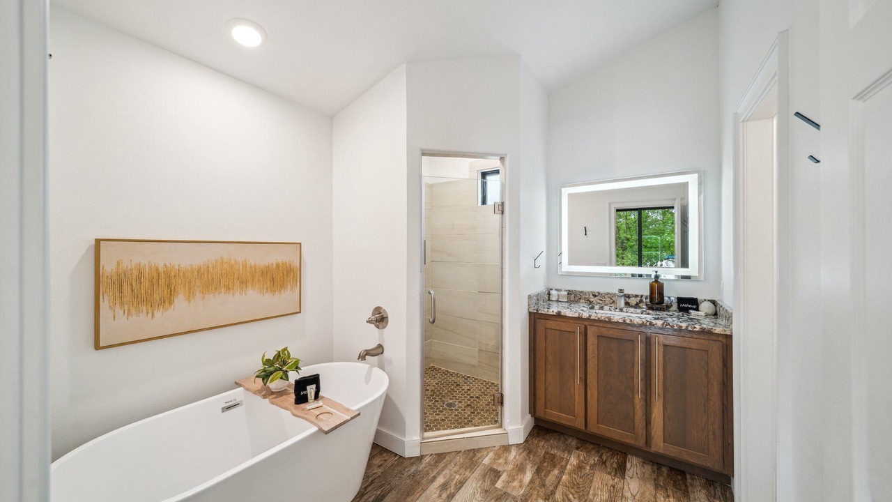 Photo of Bathroom in Grove