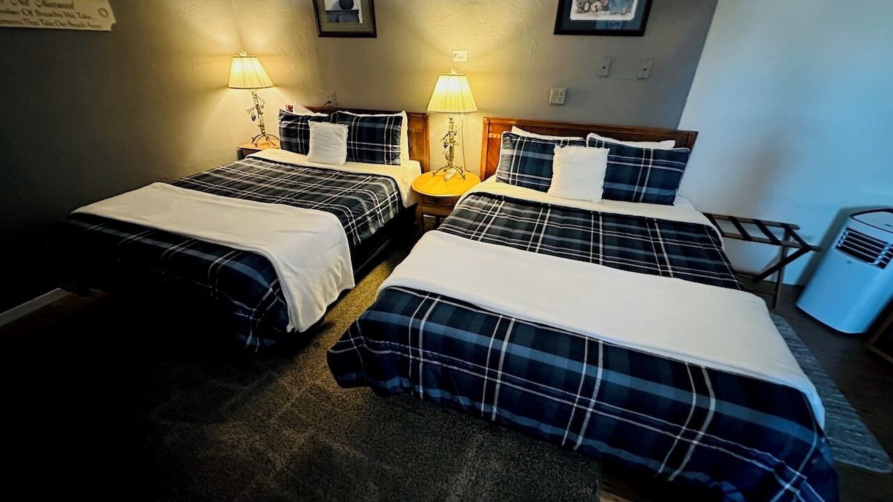 Photo of Bedroom in Salmon