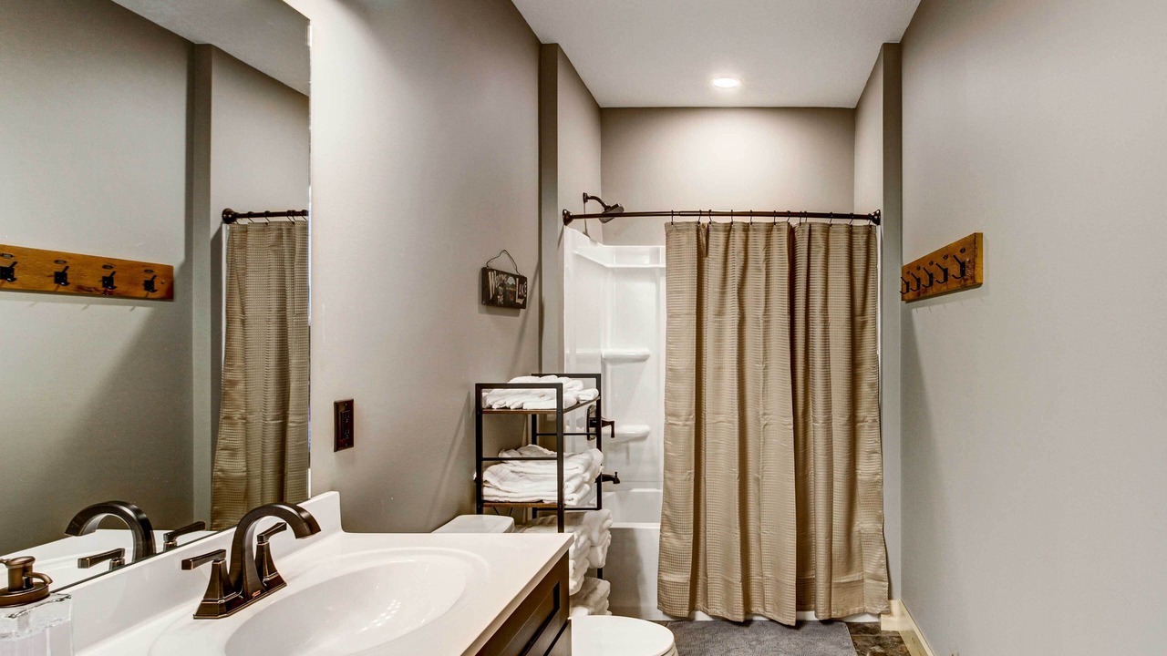Photo of Bathroom in Breezy Point