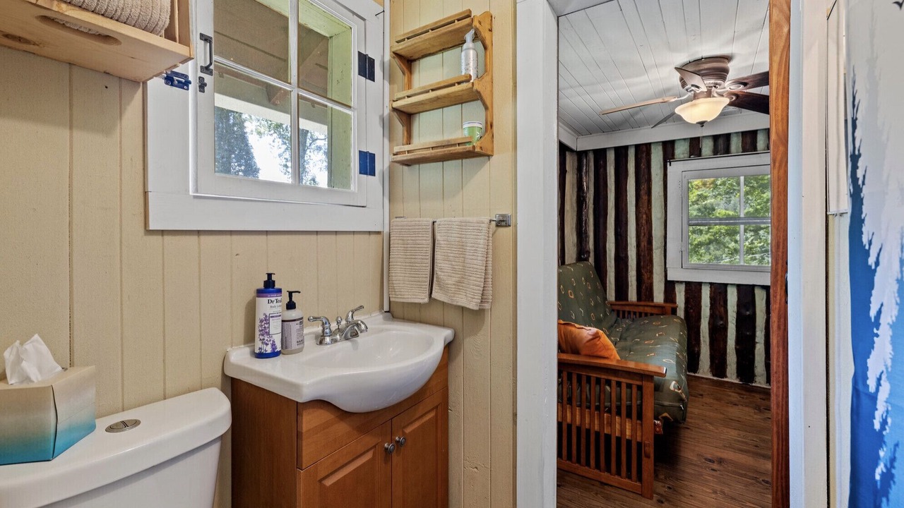 Photo of Bathroom in Chimney Rock