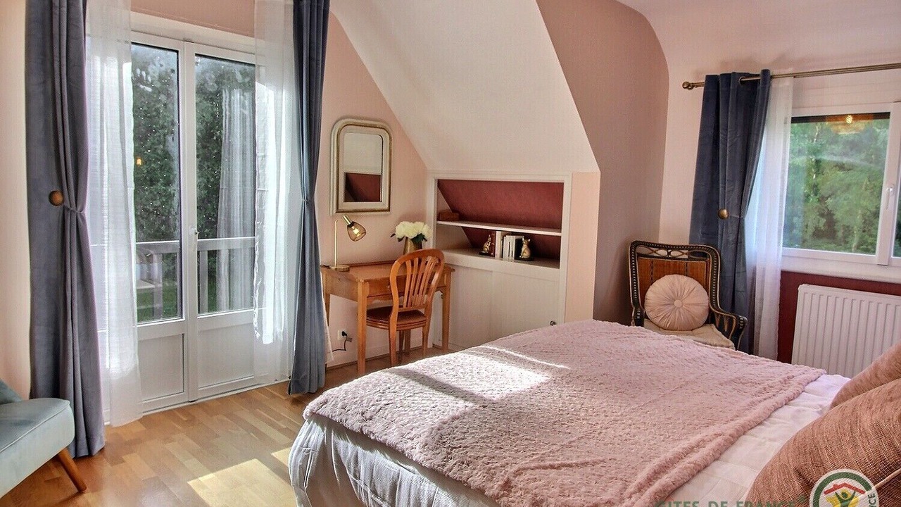 Photo of Bedroom in Ploumagoar