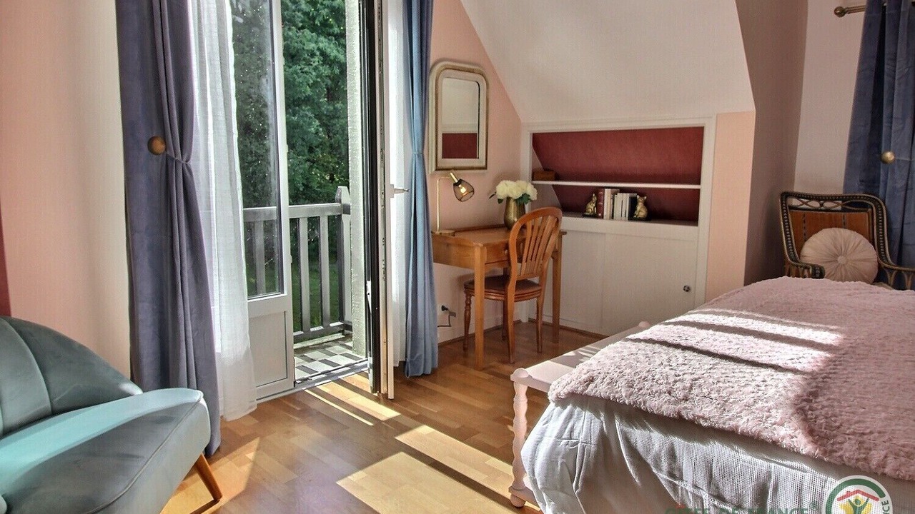 Photo of Bedroom in Ploumagoar