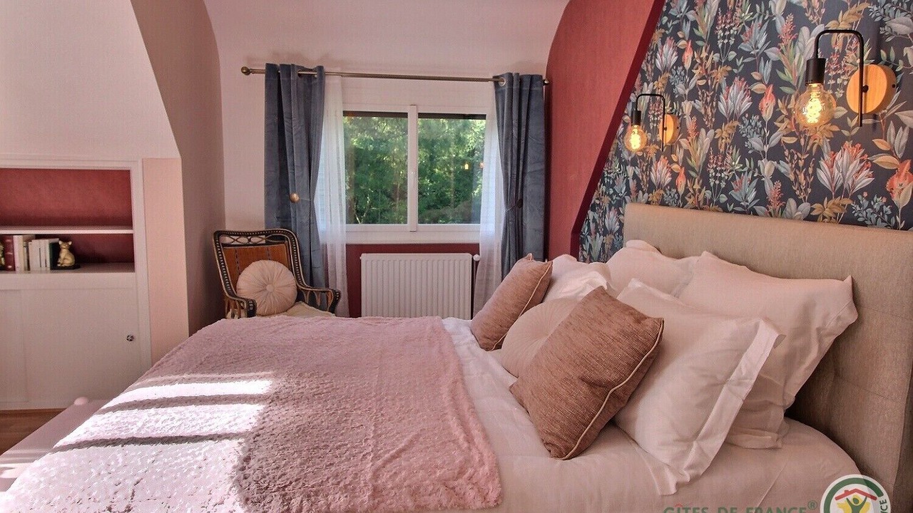 Photo of Bedroom in Ploumagoar