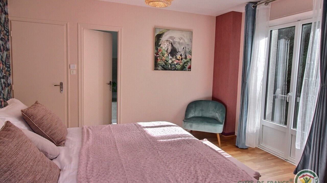 Photo of Bedroom in Ploumagoar