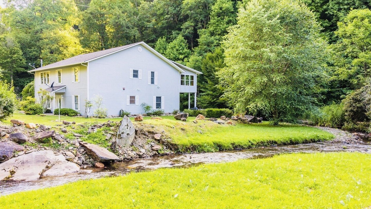 Photo of Outdoor in Topton
