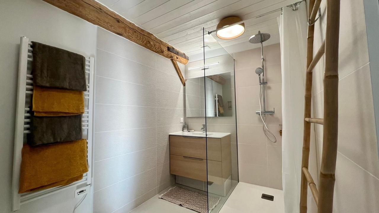 Photo of Bathroom in Olonne-sur-Mer