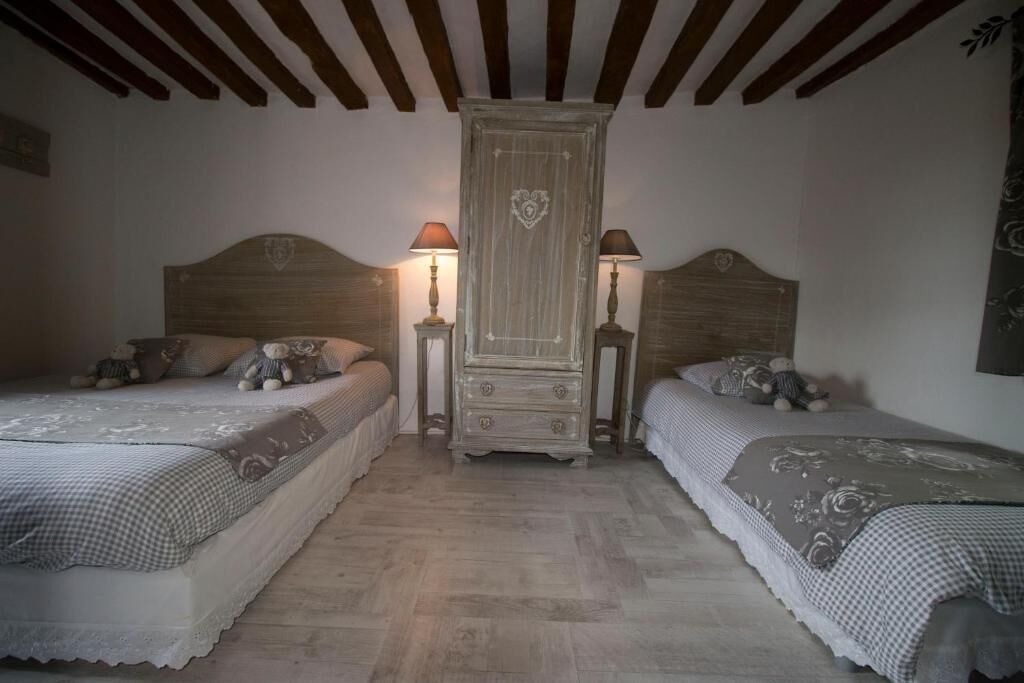 Photo of Bedroom in Vimoutiers