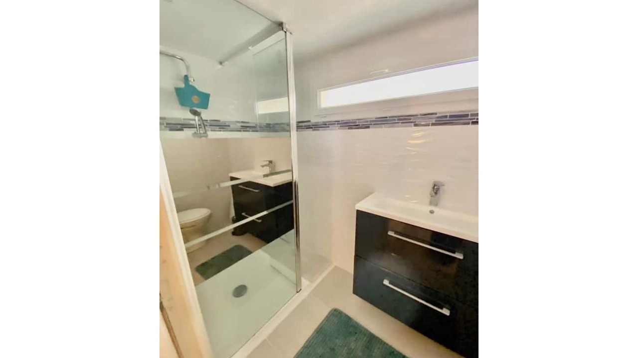 Photo of Bathroom in Coutras