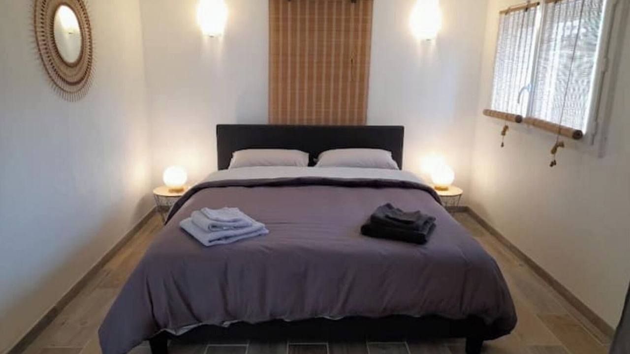 Photo of Bedroom in Coutras