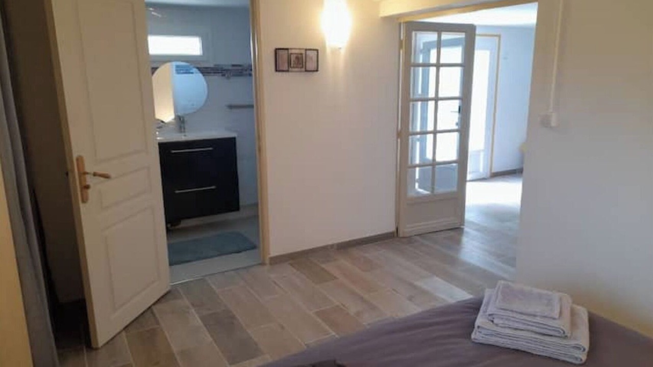 Photo of Bedroom in Coutras