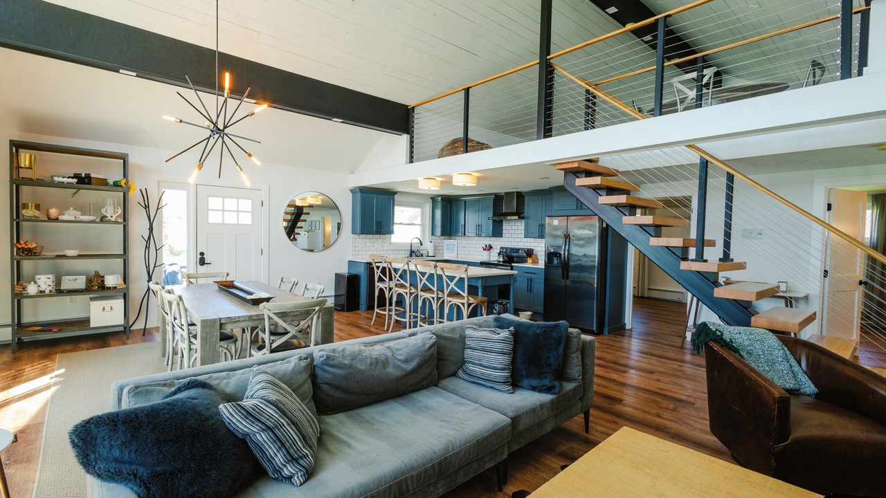 Photo of Livingroom in Bradford