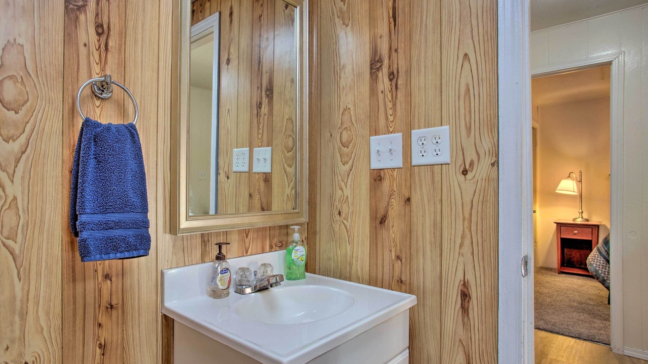 Photo of Bathroom in Custer County