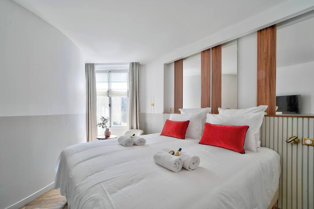 Photo of Others in Quartier du Faubourg-Montmartre