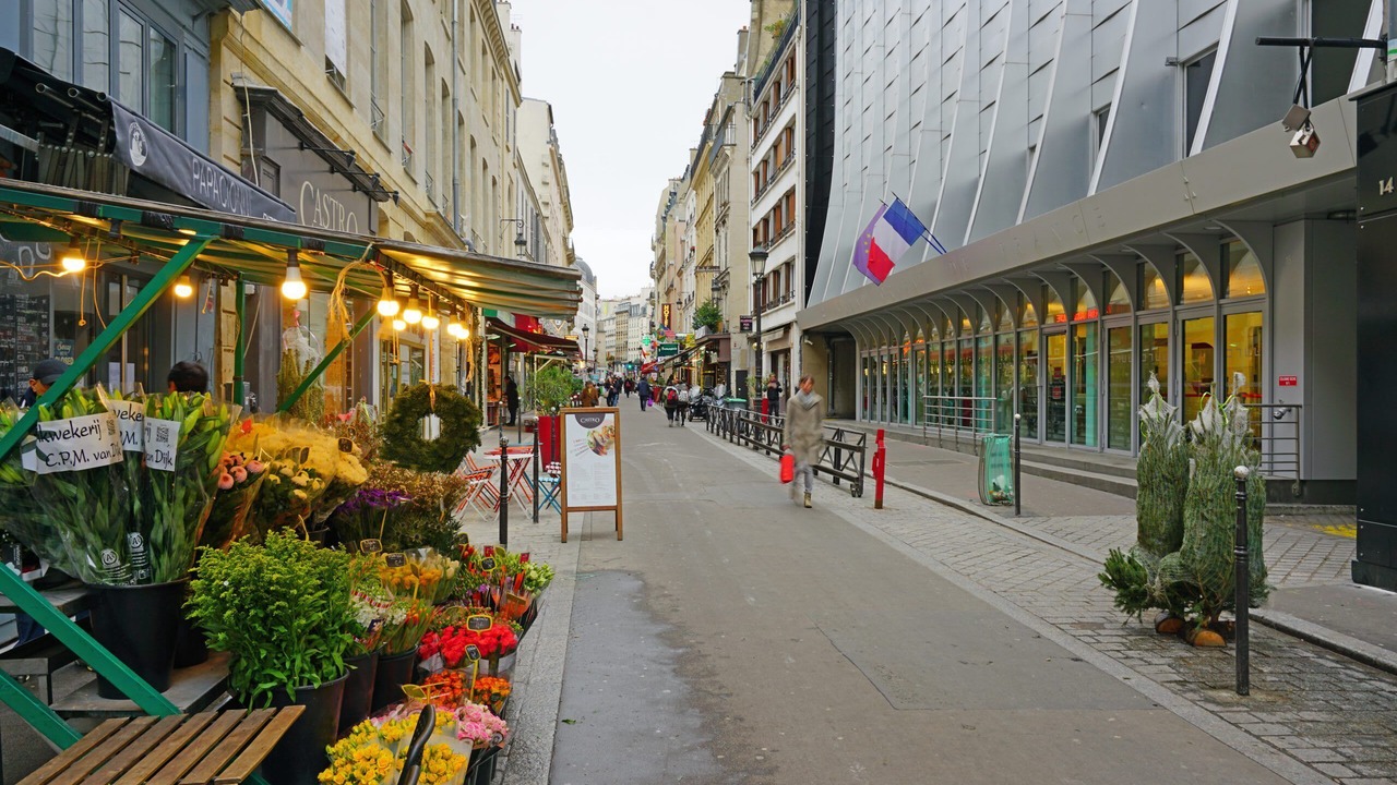 Photo of Others in Quartier du Faubourg-Montmartre