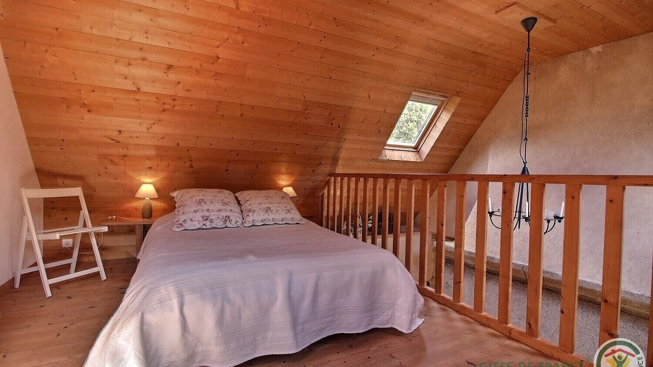 Photo of Bedroom in Plouaret