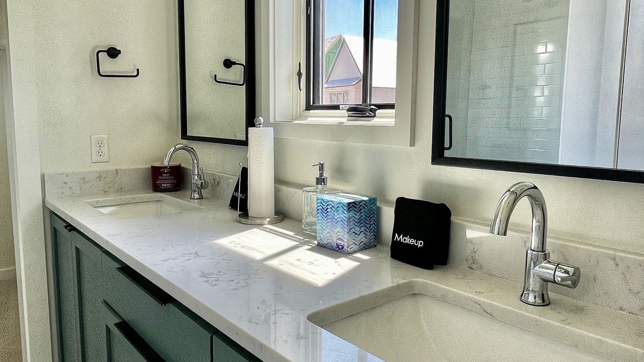 Photo of Bathroom in Central Oklahoma City