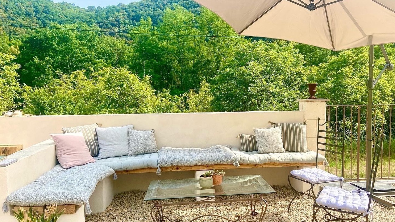 Photo of Outdoor in Meyrannes