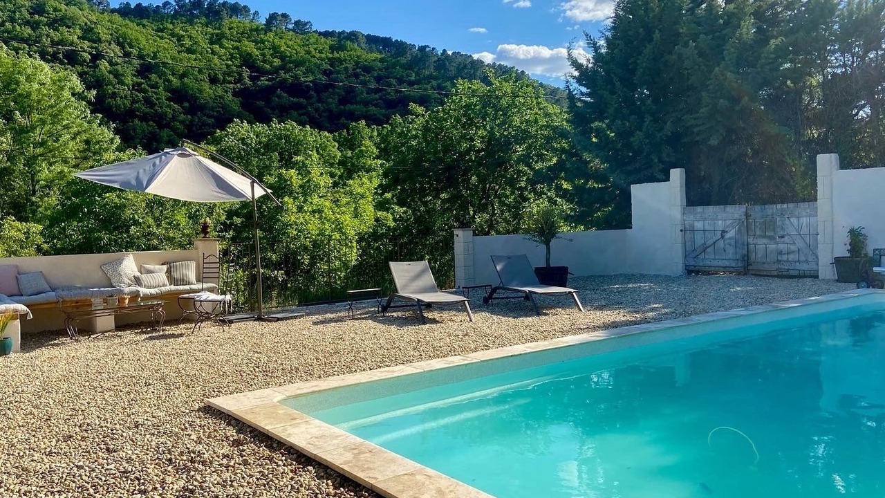 Photo of Outdoor in Meyrannes