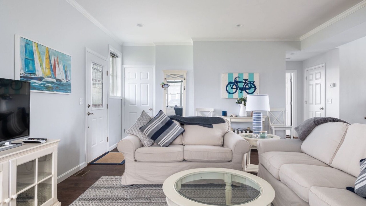 Photo of Livingroom in Block Island