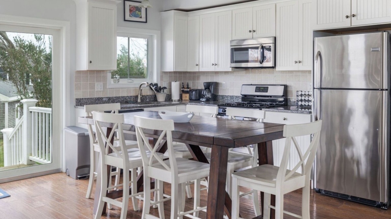 Photo of Kitchen in Block Island