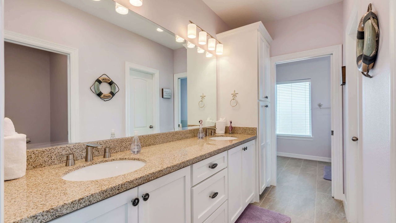 Photo of Bathroom in Surfside Beach