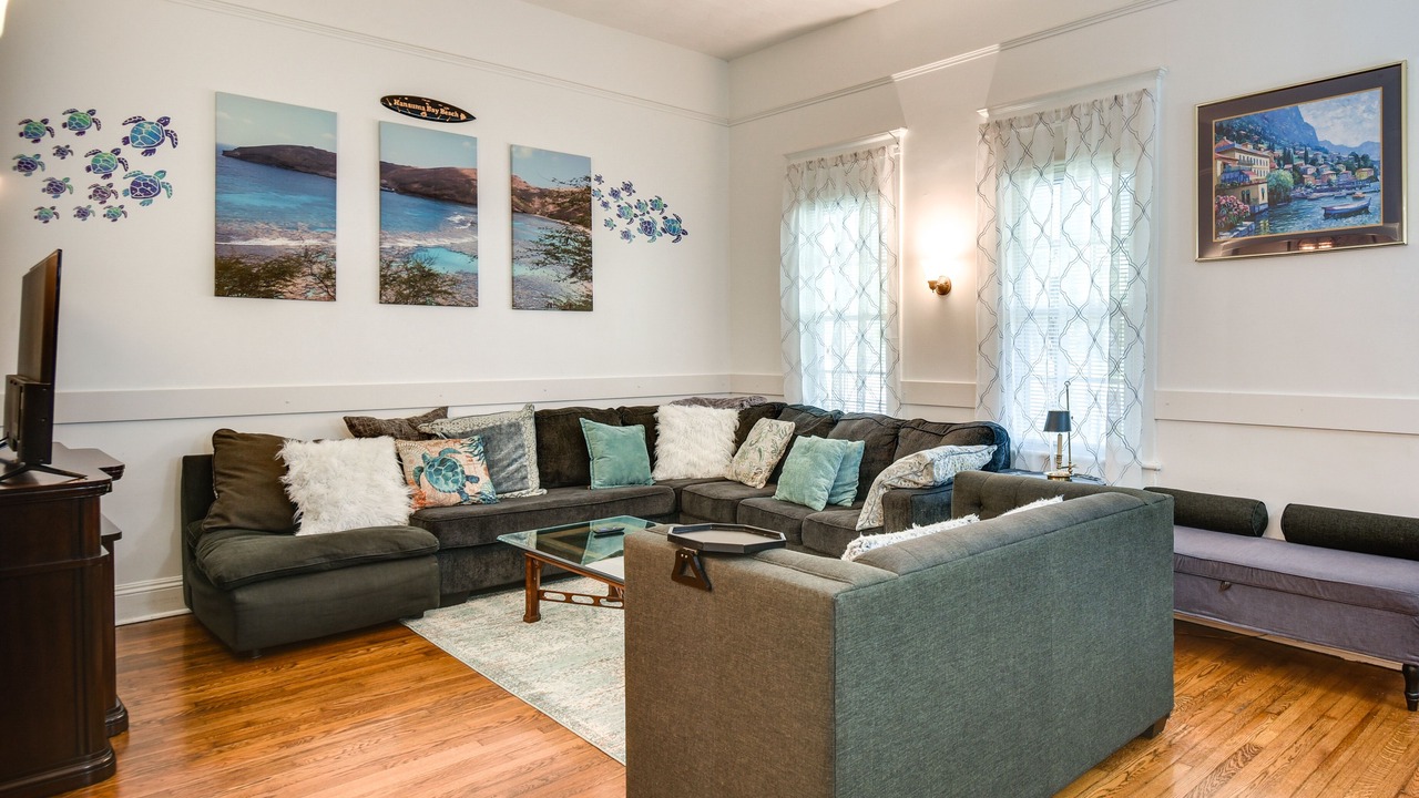 Photo of Livingroom in Hampton