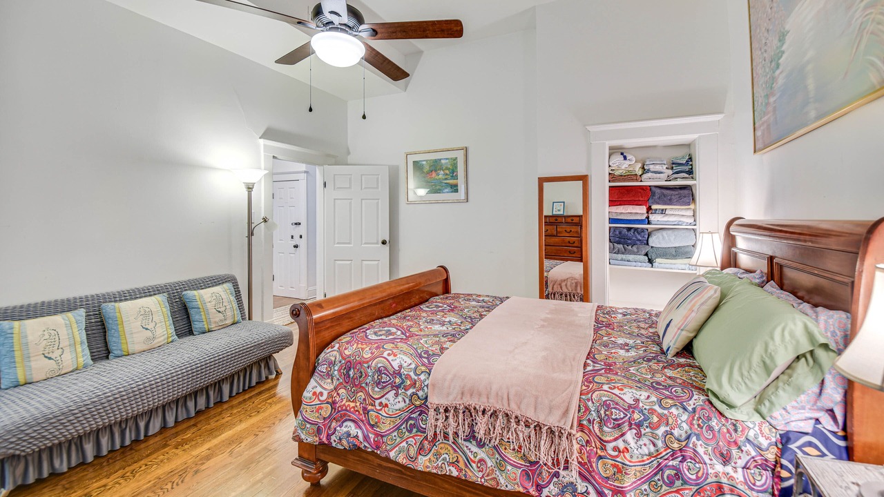 Photo of Bedroom in Hampton