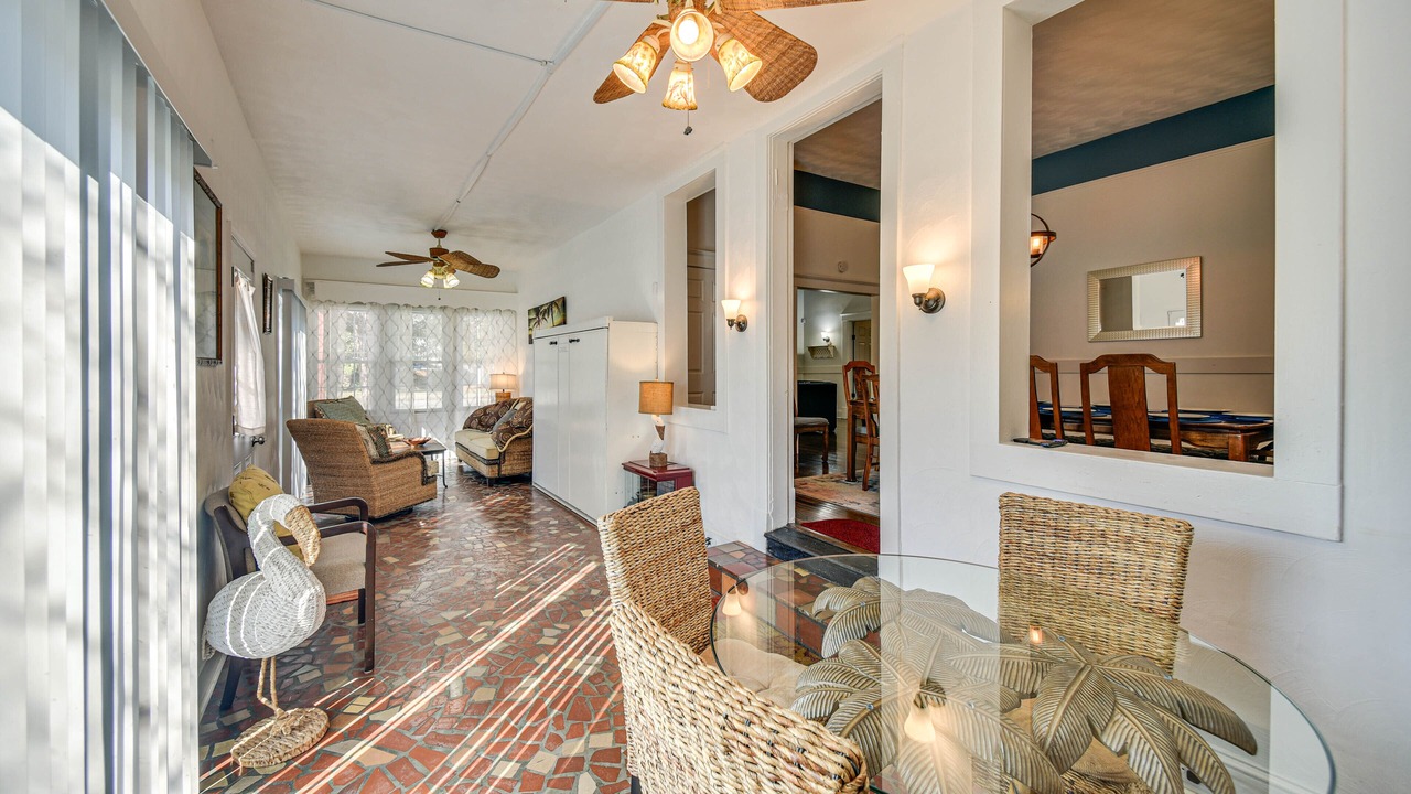 Photo of Livingroom in Hampton