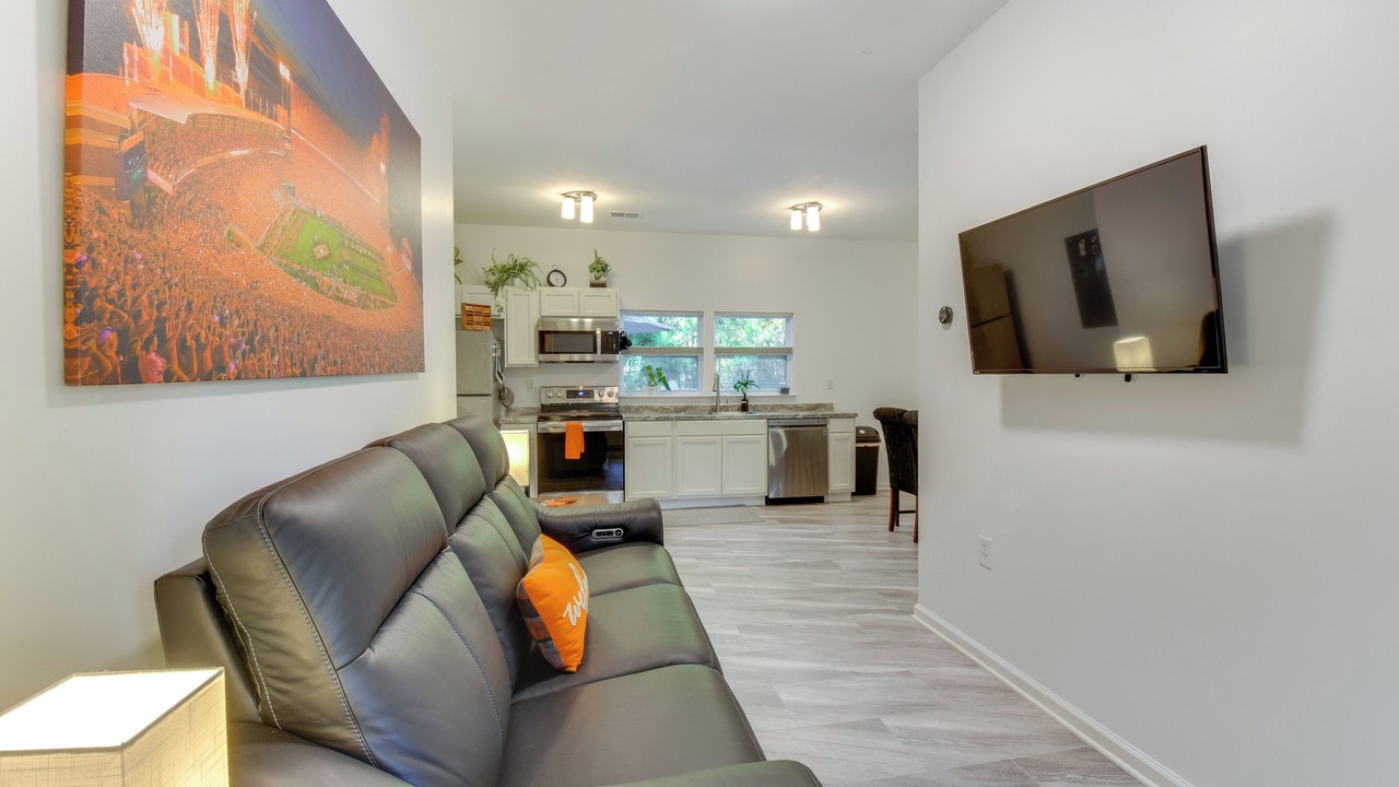 Photo of Livingroom in Clemson