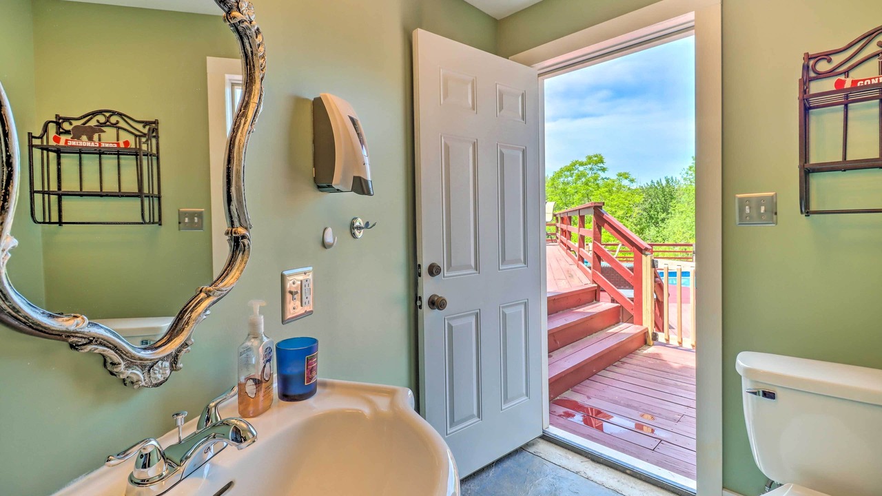Photo of Bathroom in Lake Ariel