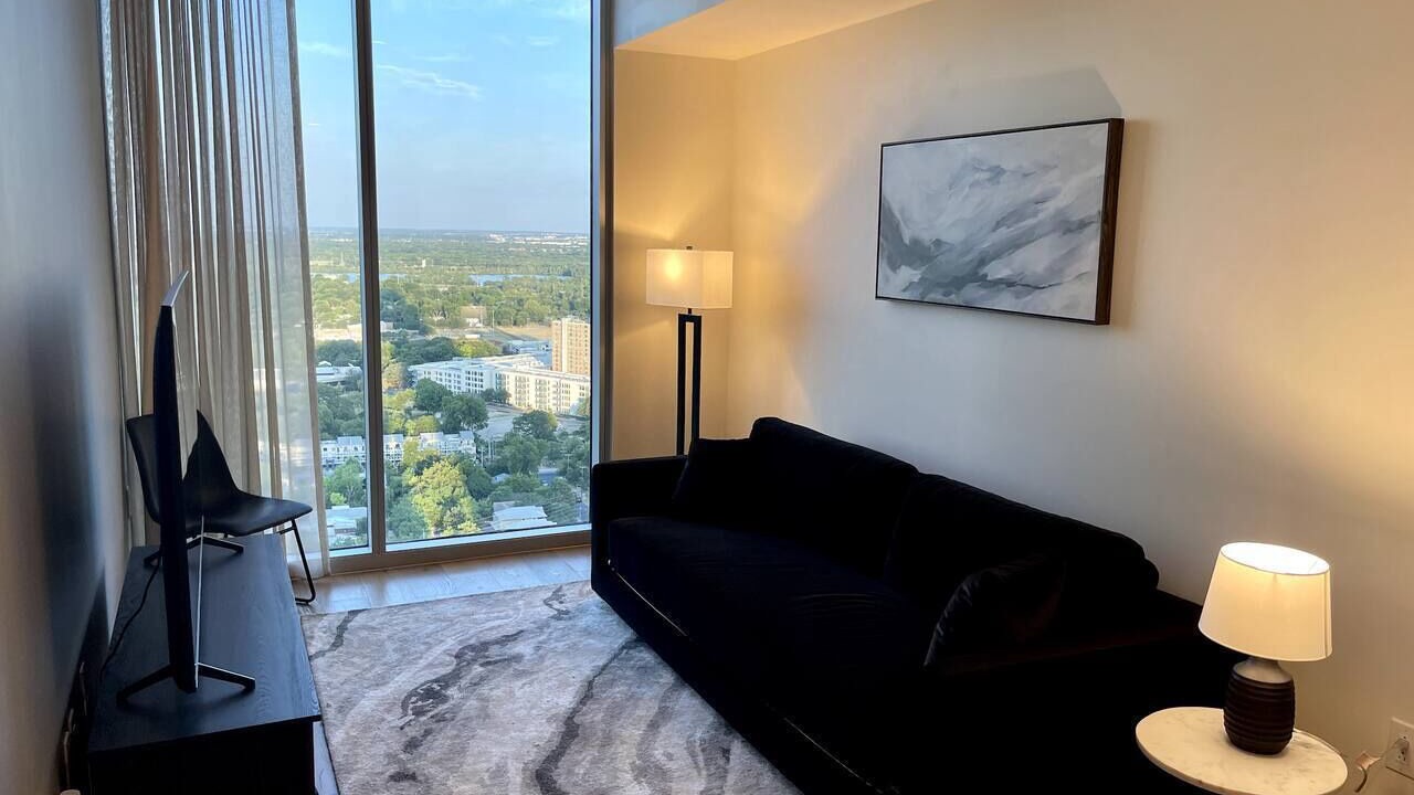 Photo of Bedroom in Rainey Street Historic District