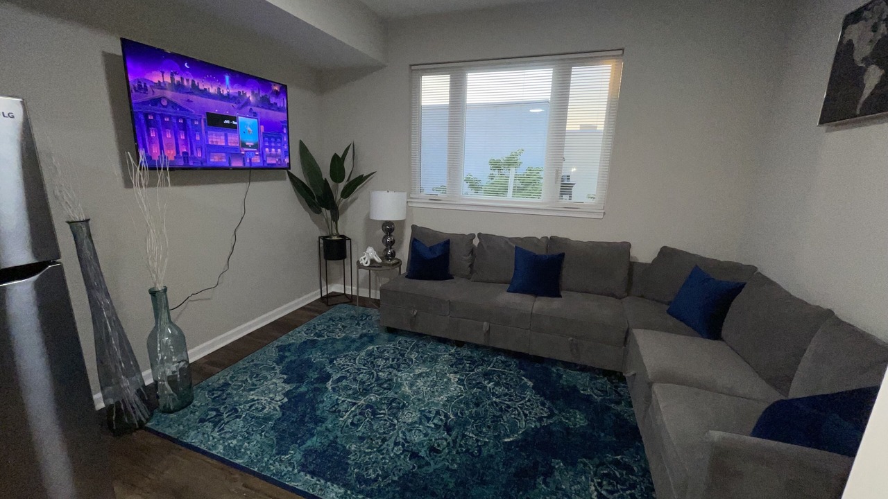 Photo of Livingroom in Spruce Hill