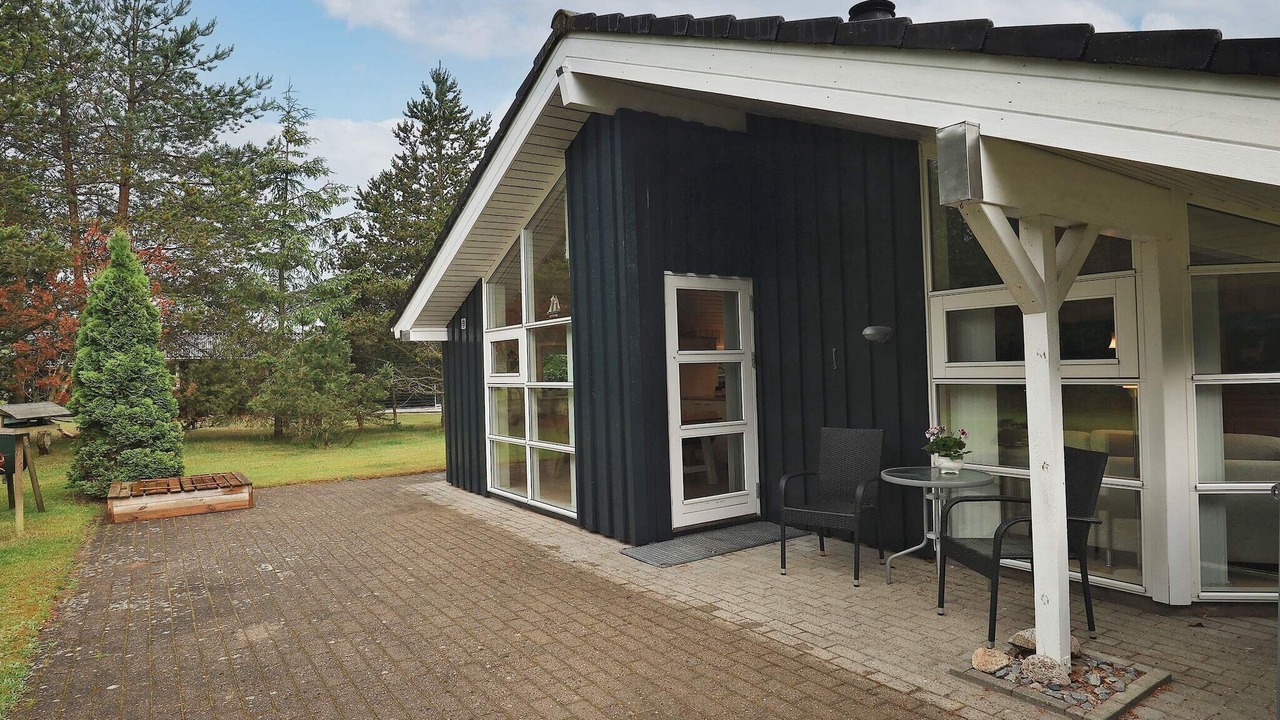 Photo of Outdoor in Hals