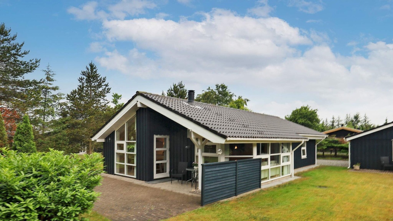 Photo of Outdoor in Hals
