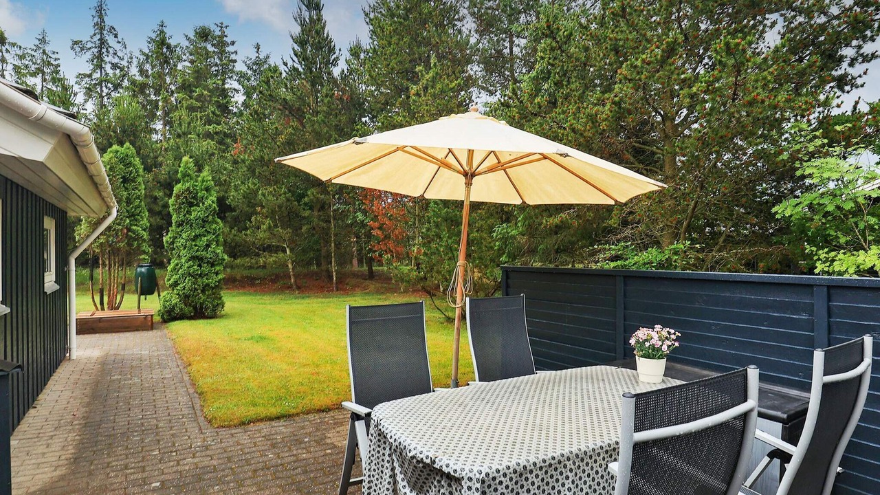 Photo of Outdoor in Hals