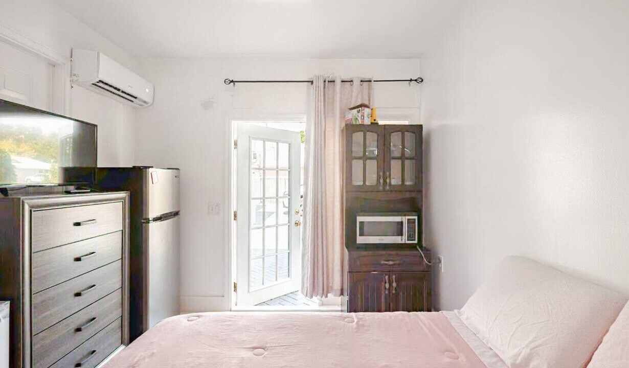 Photo of Bedroom in Florida Ridge