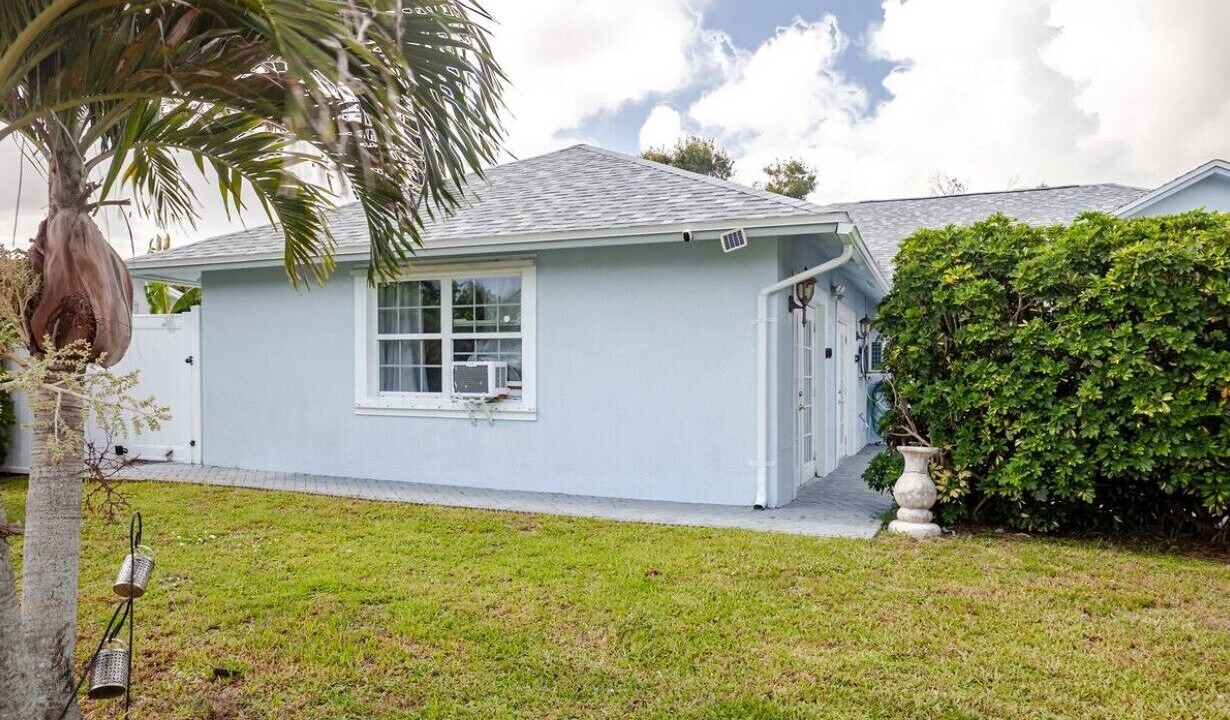Photo of Outdoor in Florida Ridge