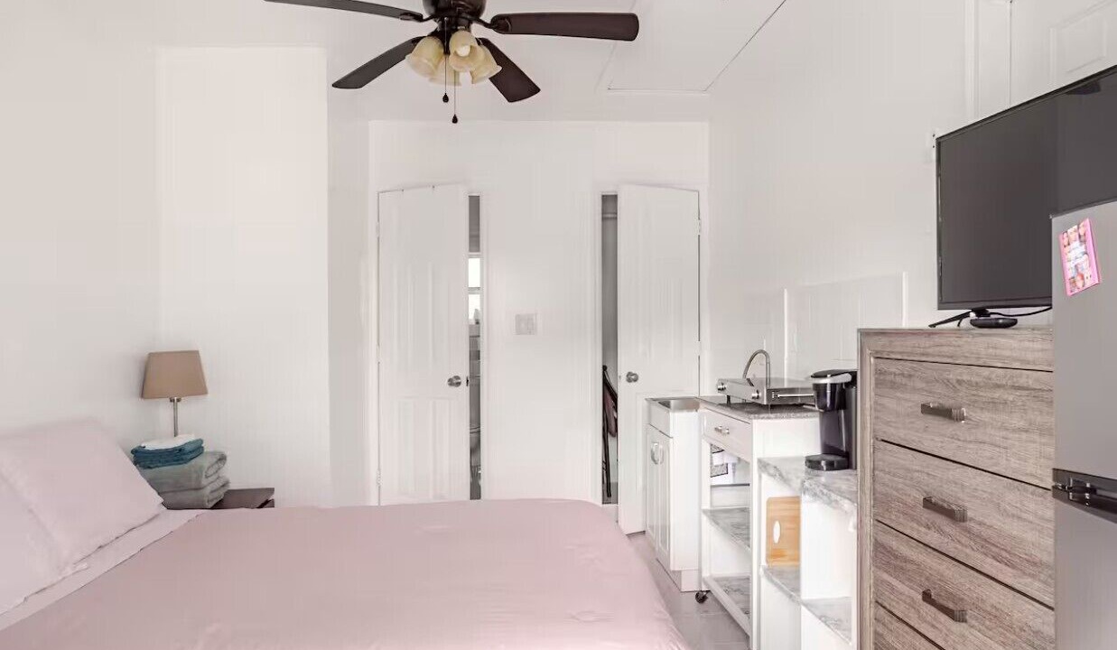 Photo of Bedroom in Florida Ridge