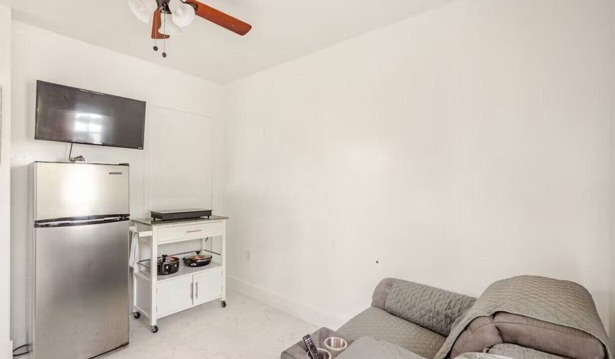 Photo of Livingroom in Florida Ridge