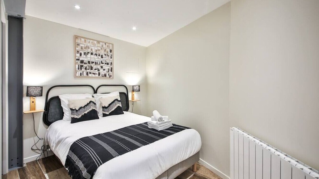 Photo of Bedroom in Quartier de la Plaine-de-Monceaux