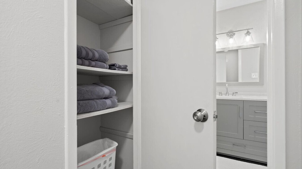 Photo of Bathroom in Central Arlington