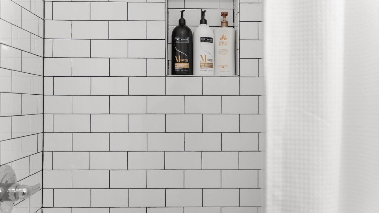 Photo of Bathroom in Central Arlington